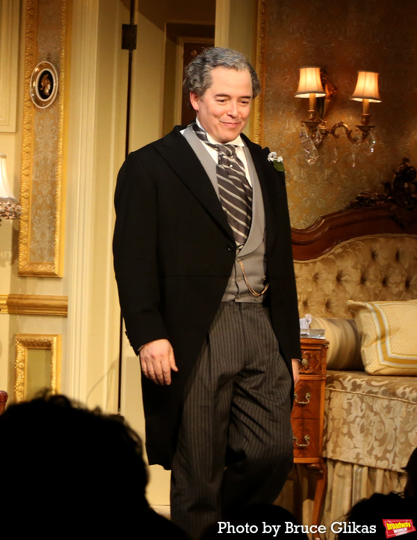 Photos: Sarah Jessica Parker & Matthew Broderick Take Opening Night Bows in PLAZA SUITE Image