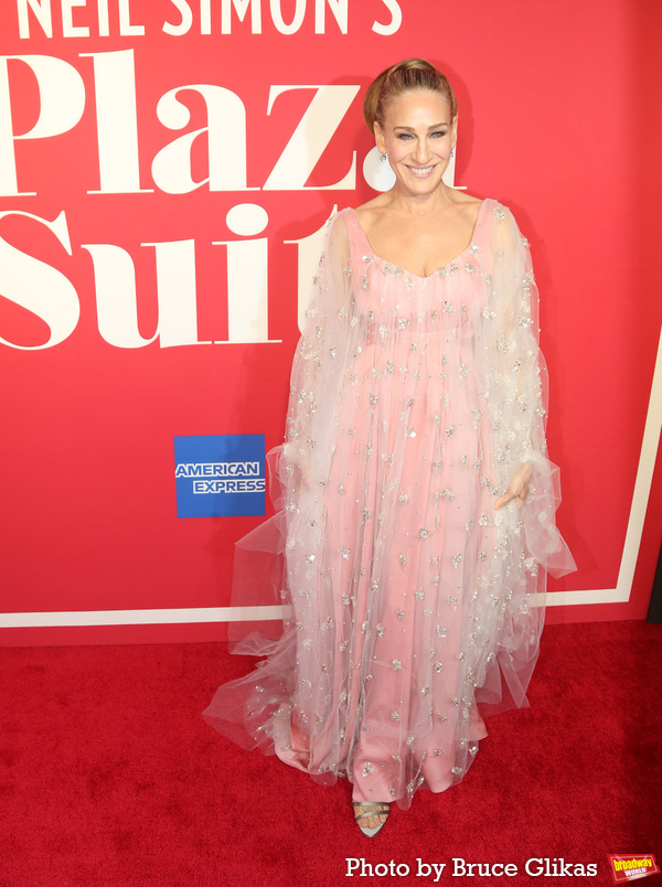 Photos: PLAZA SUITE Company Walks the Red Carpet on Opening Night Image