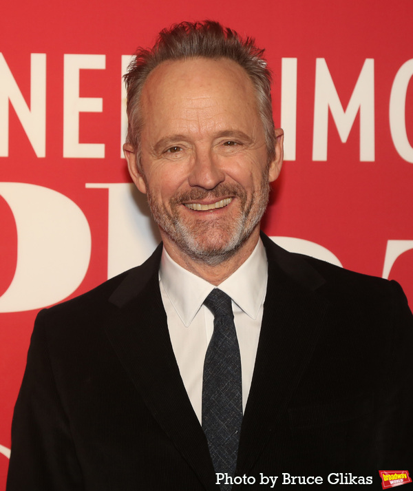 Photos: PLAZA SUITE Company Walks the Red Carpet on Opening Night Image