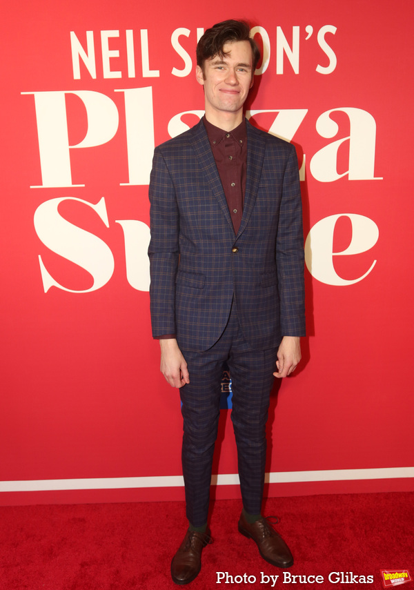 Photos: PLAZA SUITE Company Walks the Red Carpet on Opening Night Image
