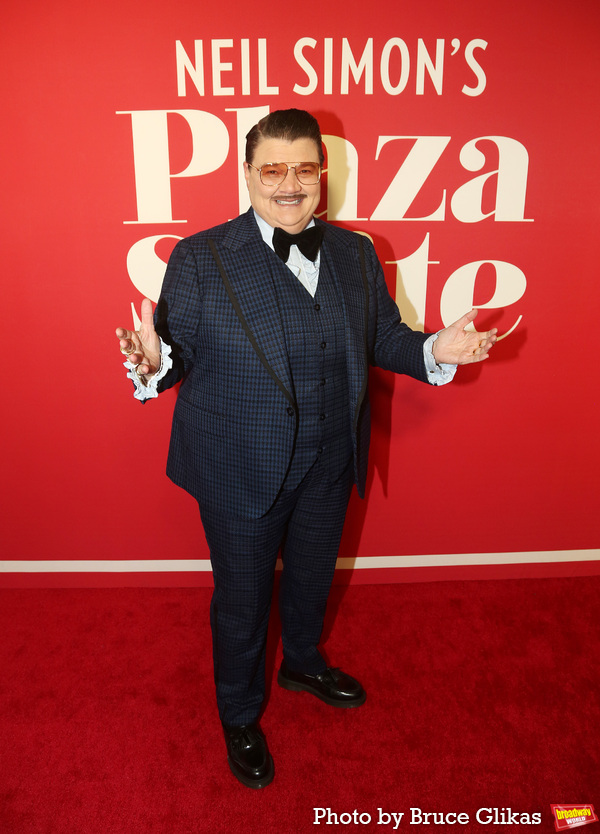 Photos: Stars Walk the Red Carpet for Opening Night of PLAZA SUITE Image
