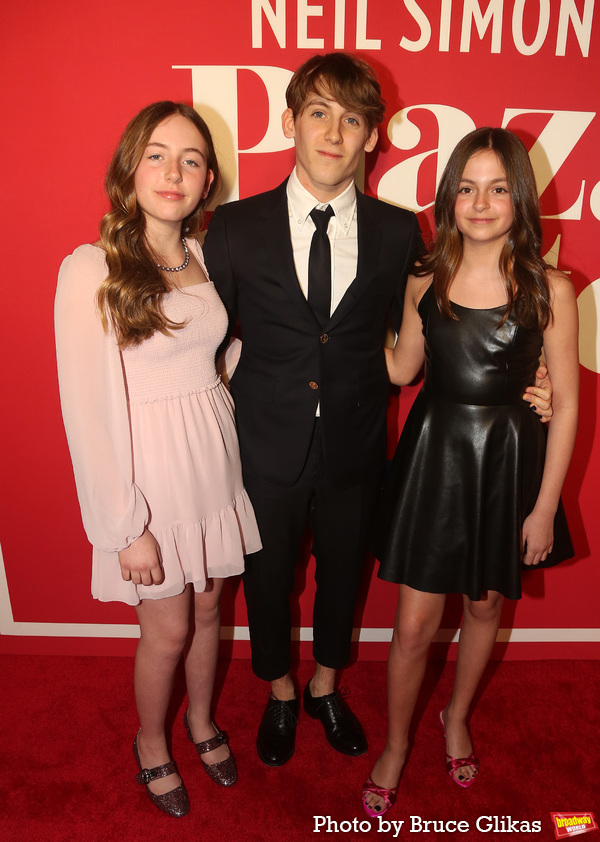 Photos: Stars Walk the Red Carpet for Opening Night of PLAZA SUITE Image