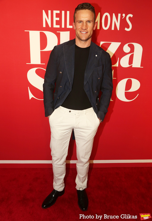 Photos: Stars Walk the Red Carpet for Opening Night of PLAZA SUITE Image