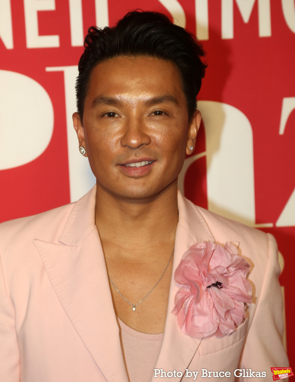 Photos: Stars Walk the Red Carpet for Opening Night of PLAZA SUITE Image