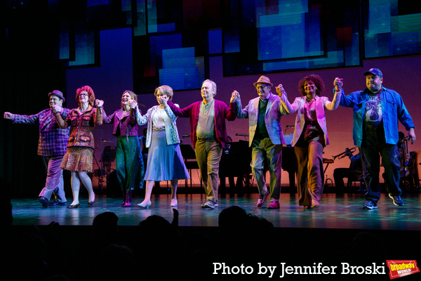 Photos: Billy Crystal & Company Take First Bows in MR. SATURDAY NIGHT Image