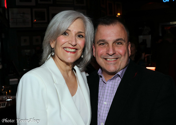 Photos: Karen Mason Razzle Dazzles At Birdland Image