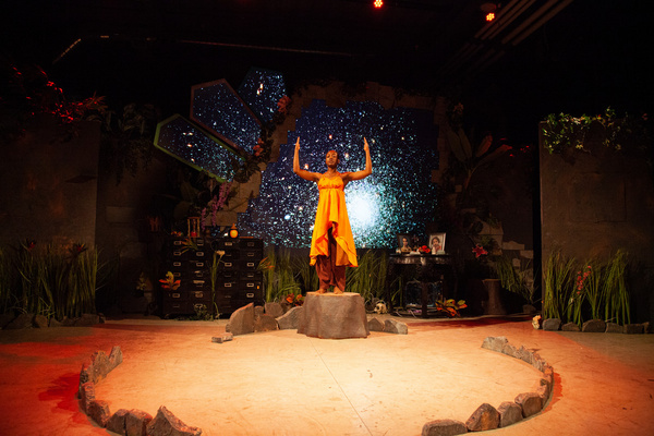 Photos: First Look At World Premiere Of ANTIGONX At Wilbury Theatre Group Image