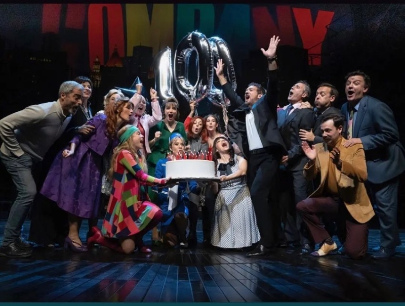 COMPANY celebra 100 funciones en el Teatro del Soho de Málaga  Image