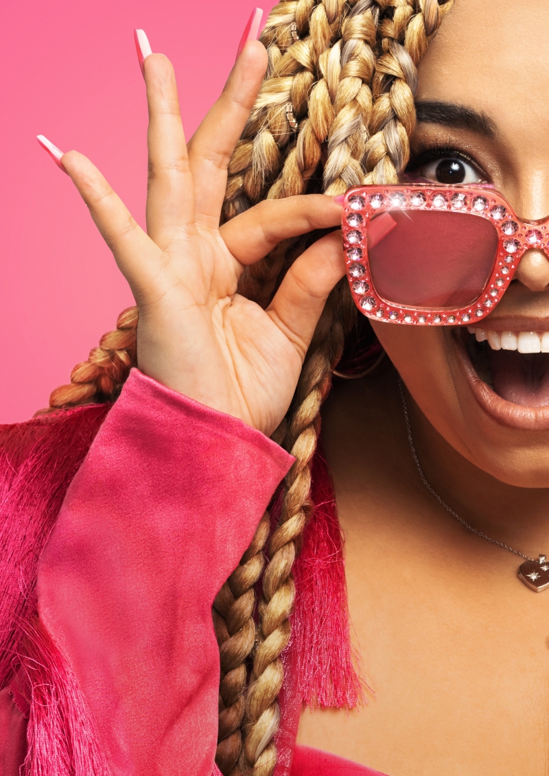 Photo: First Look At Courtney Bowman As Elle Woods; Full Cast Announced For LEGALLY BLONDE at Regent's Park Open Air Theatre 