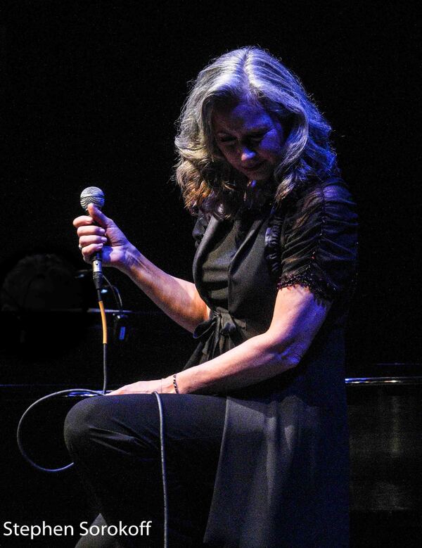 Photos: The RRazz Room Presents Linda Eder at the Eissey Theater Image