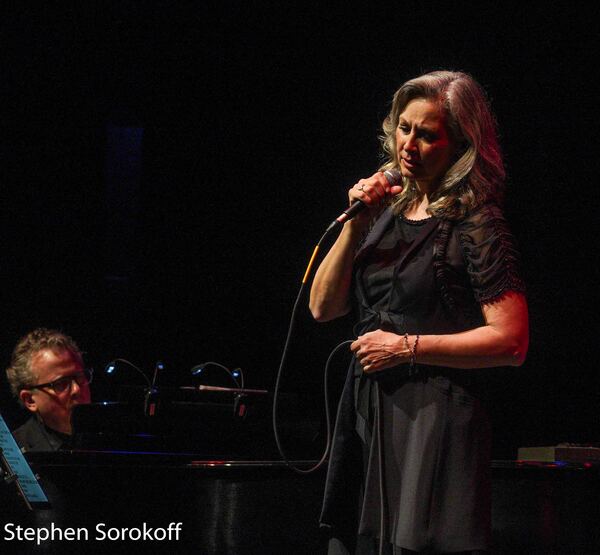 Photos: The RRazz Room Presents Linda Eder at the Eissey Theater Image