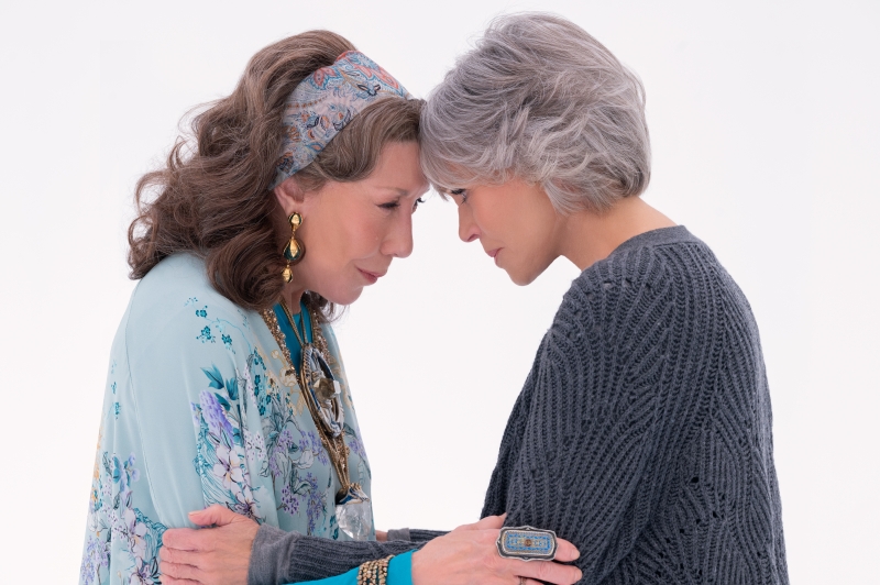 Photos: First Look at GRACE & FRANKIE Final Season Image