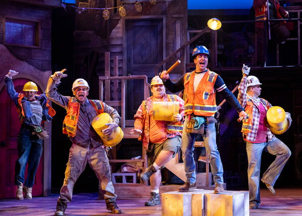 Photos: First Look at ¡AMERICANO! at New World Stages Image