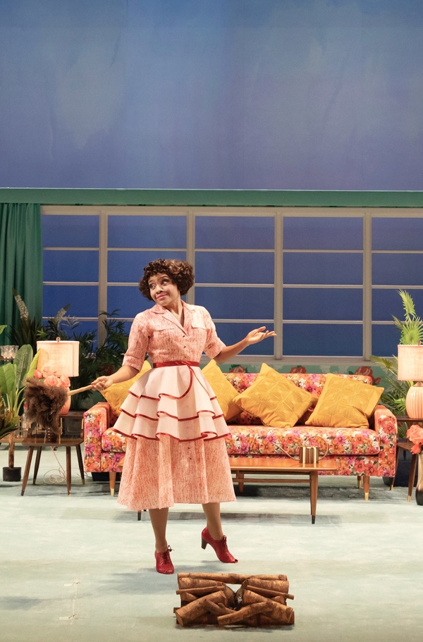 Photos: First Look at THE SKIN OF OUR TEETH on Broadway Image