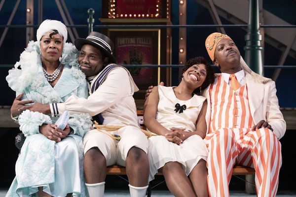 Photos: First Look at THE SKIN OF OUR TEETH on Broadway Image