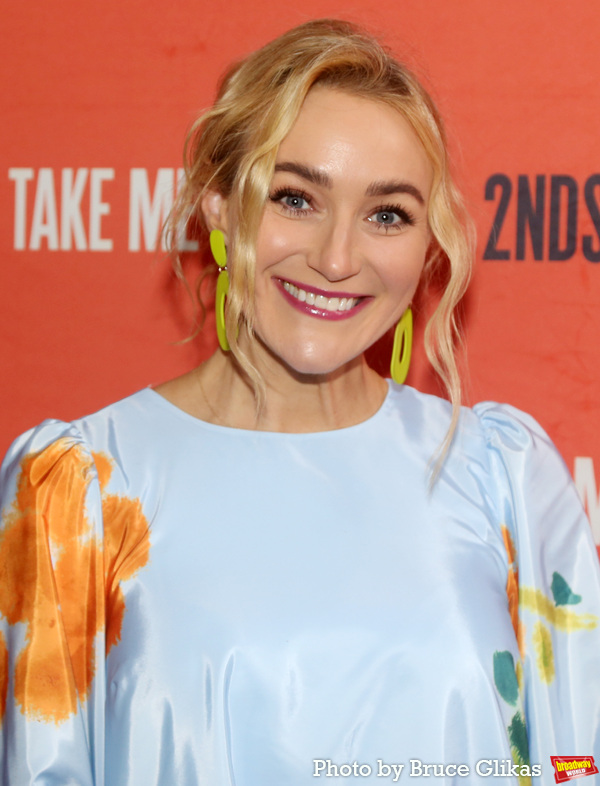 Photos: Stars Arrive on the Red Carpet at TAKE ME OUT Opening Night Image