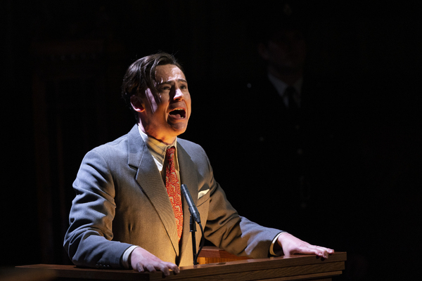 Photos: Check Out All New Photos From WITNESS FOR THE PROSECUTION at London's County Hall Image