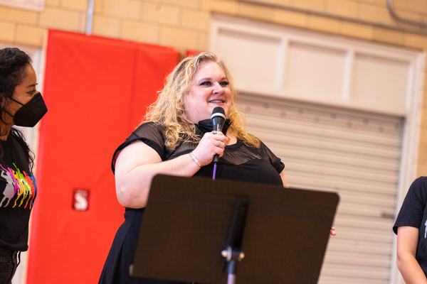 Photos: NYC Students Sing with the Queens from SIX Image