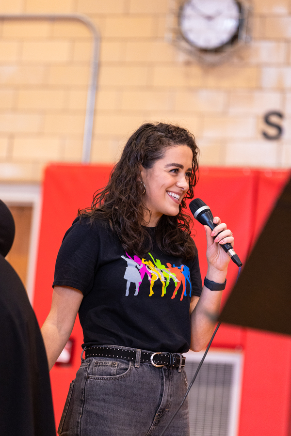 Photos: NYC Students Sing with the Queens from SIX Image
