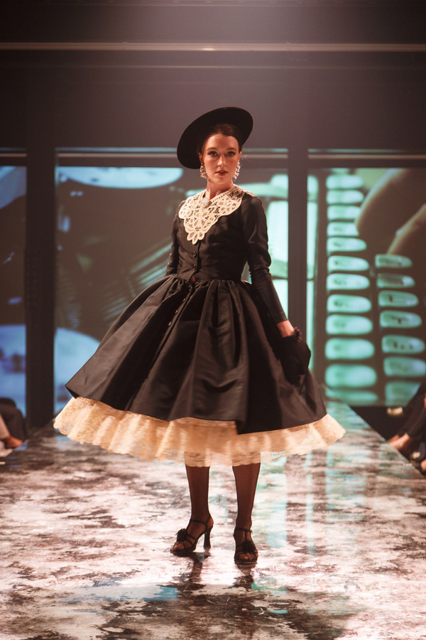 Photos: Pittsburgh Opera Presents DIVA DREAMS AND FASHION QUEENS Fashion Show Image