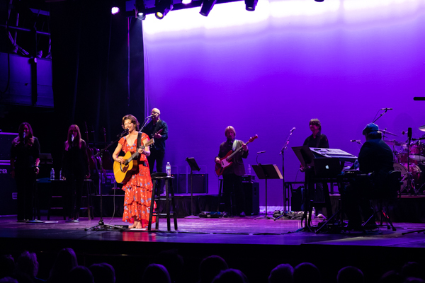 Photos: Inside Mount Vernon Arts Consortium presents AMY GRANT  Image