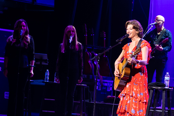 Photos: Inside Mount Vernon Arts Consortium presents AMY GRANT  Image