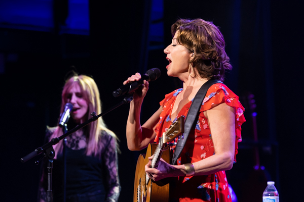 Photos: Inside Mount Vernon Arts Consortium presents AMY GRANT  Image