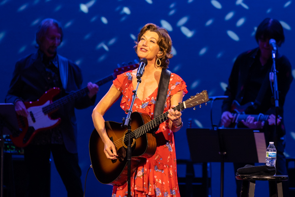 Photos: Inside Mount Vernon Arts Consortium presents AMY GRANT  Image