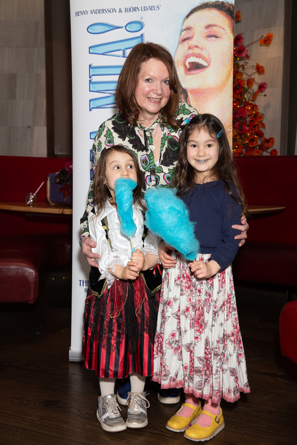 Photos: The West End's MAMMA MIA! Celebrates 23rd Birthday Image