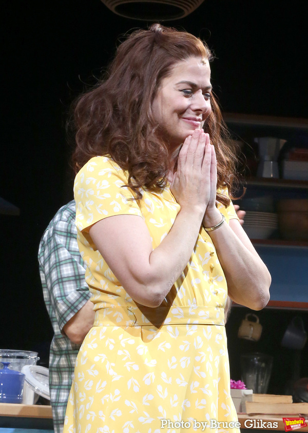 Photos: Debra Messing and Company Take Opening Night Bows in BIRTHDAY CANDLES Image