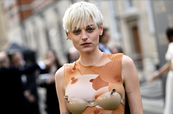 Photos: Inside Look at the Green Carpet, Performances, and Winners at THE OLIVIER AWARDS Image