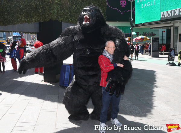Photos: Joel Grey Celebrates 90th Birthday in Times Square Image
