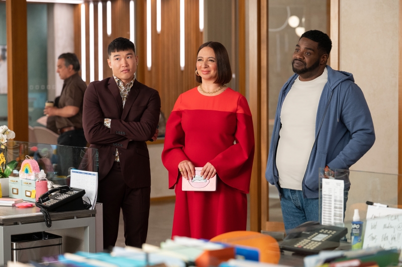 Photos: Apple TV+ Releases First Look at LOOT Starring Emmy Award-winner Maya Rudolph 