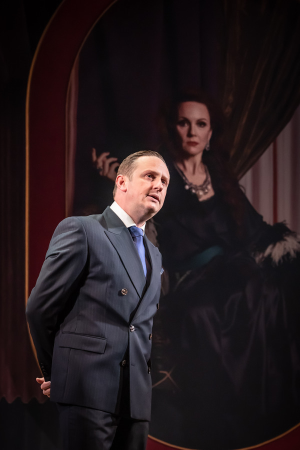 Photos: First Look at the World Premiere of SCANDALTOWN Image