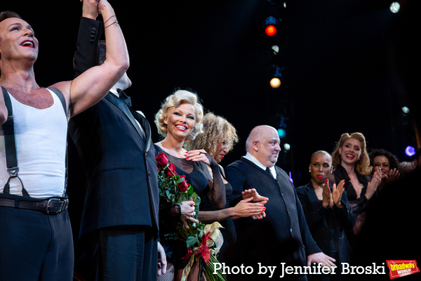 Photos: CHICAGO Star Pamela Anderson Takes Her First Bows on Broadway! Image