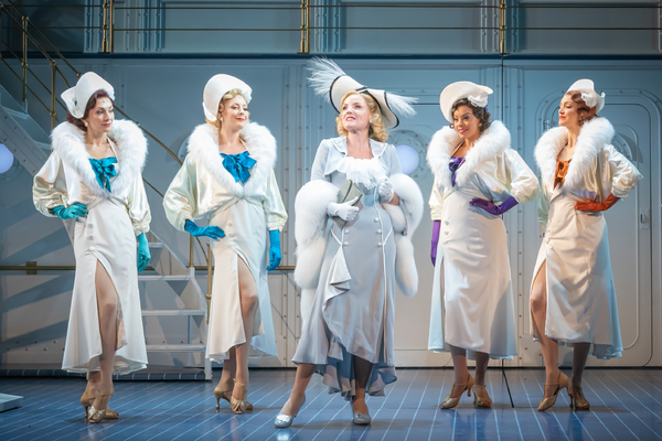 Photos: First Look at the UK Tour of ANYTHING GOES, Starring Kerry Ellis Image