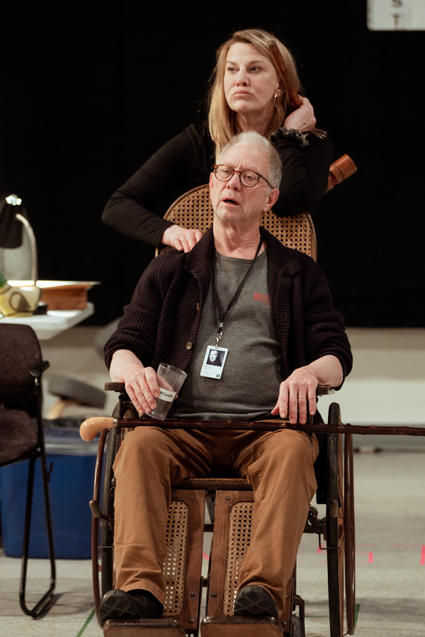Photos: Go Inside Rehearsals for SEAGULL at Steppenwolf Image