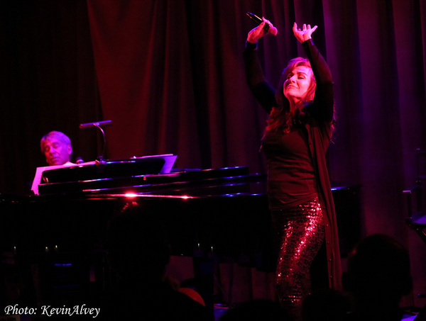 Photos: Debbie Gravitte PLUS ONE With Stephen Schwartz Comes to the Birdland Stage Image