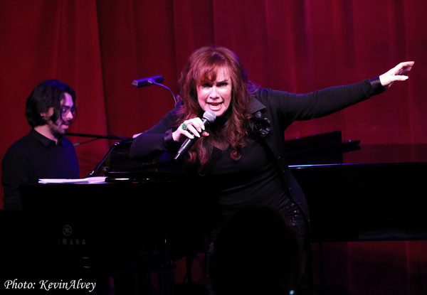 Photos: Debbie Gravitte PLUS ONE With Stephen Schwartz Comes to the Birdland Stage Image