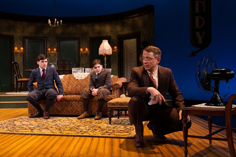 Review: LOST IN YONKERS at Hartford Stage 