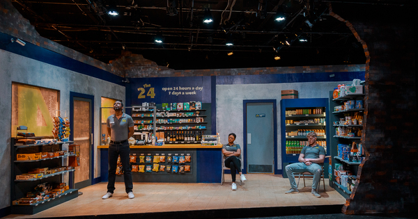 Photos: First Look at THE TWUNNY FO' At Know Theatre Image