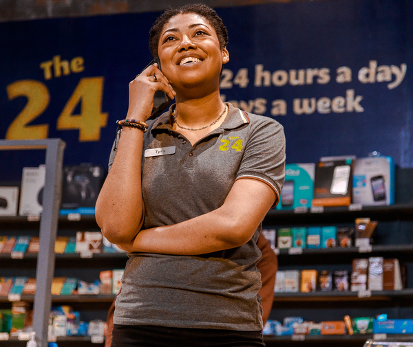 Photos: First Look at THE TWUNNY FO' At Know Theatre Image