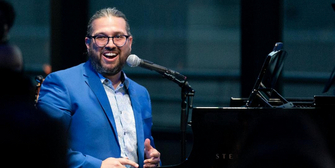 BWW Review: Jaime Lozano Sings With And Plays For His FAMILIA In SONGS BY AN IMMIGRANT At Photo