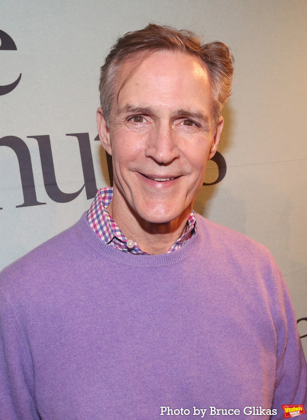 Howard McGillin Photo