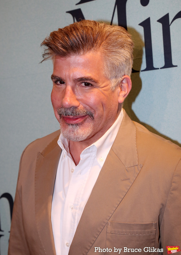 Photos: On the Red Carpet for THE MINUTES Opening Night Image