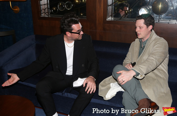 Photos: A SCHITT'S CREEK Reunion at THE MINUTES Opening Night! Image