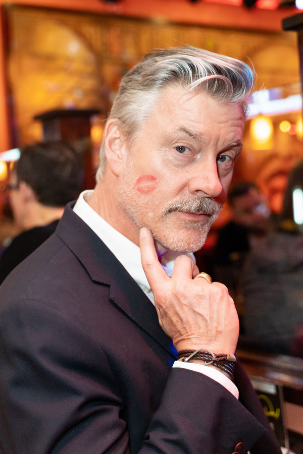 Photos: John Minnock Shines At Birdland Debut Image