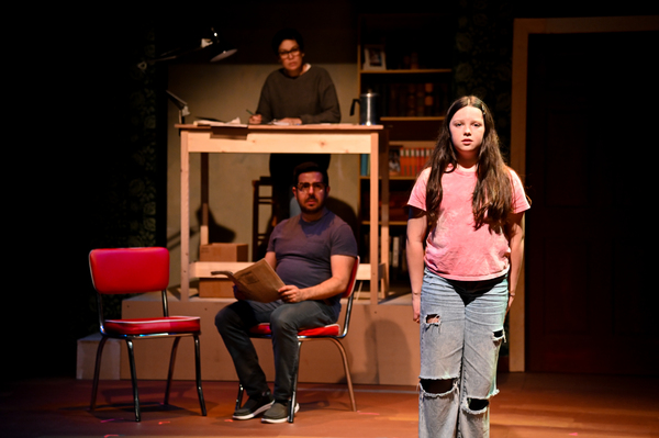 Photos: First Look at FUN HOME at 42nd Street Moon Image