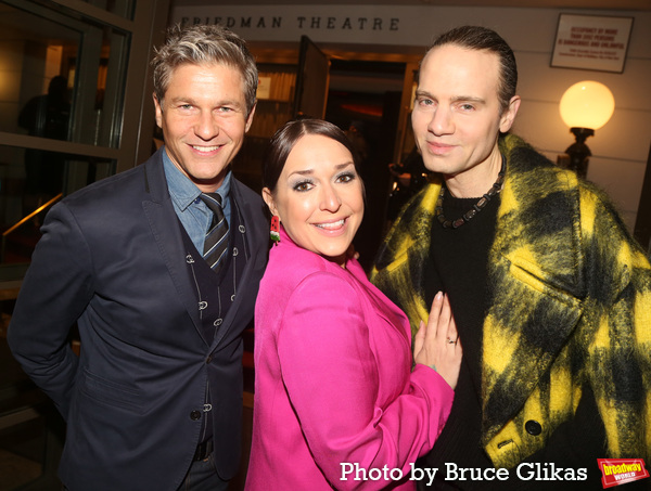 Photos: On the Opening Night Red Carpet for HOW I LEARNED TO DRIVE Image