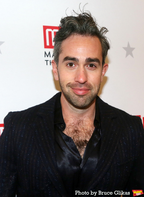 Photos: On the Opening Night Red Carpet for HOW I LEARNED TO DRIVE Image